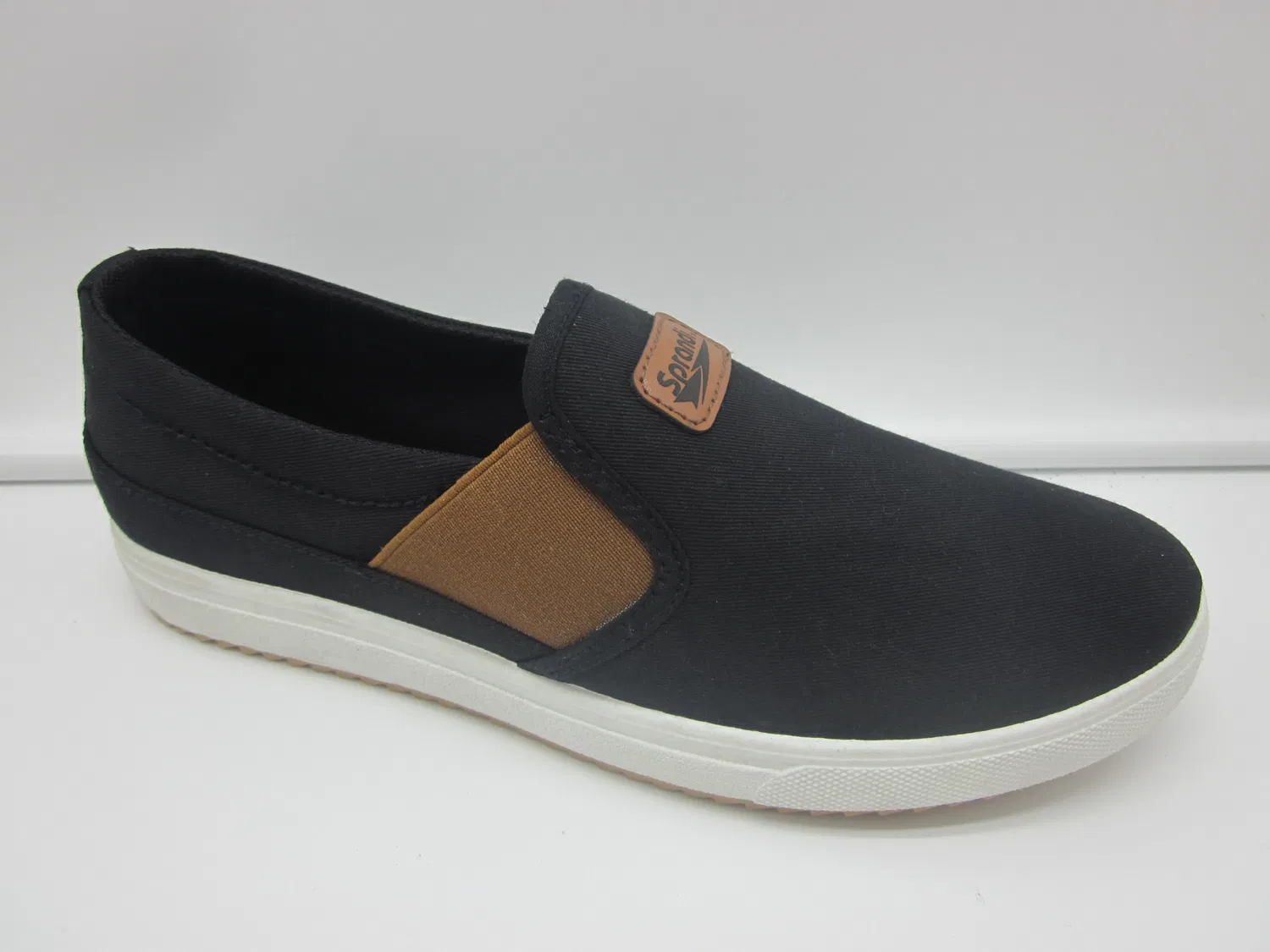 Sapatos femininos coloridos de lona injetada clássicos de PVC casuais